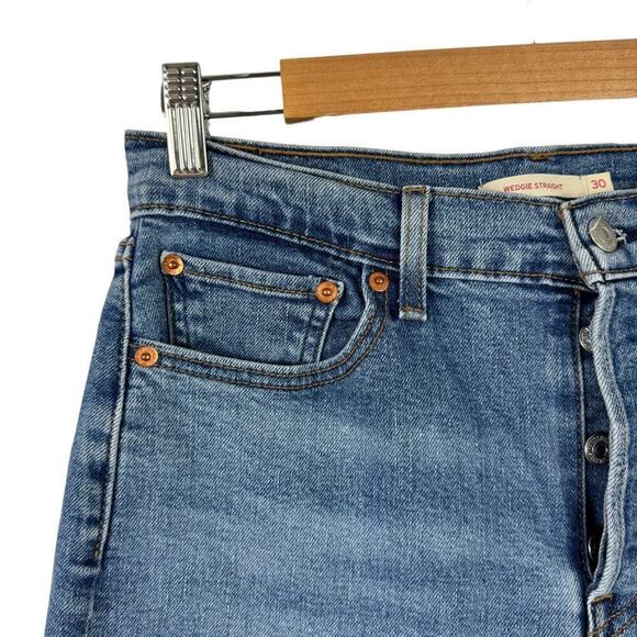 Levi's Women's Size 30 Wedgie Straight Fit Cropped Jeans Love in the Mist - Picture 4 of 16